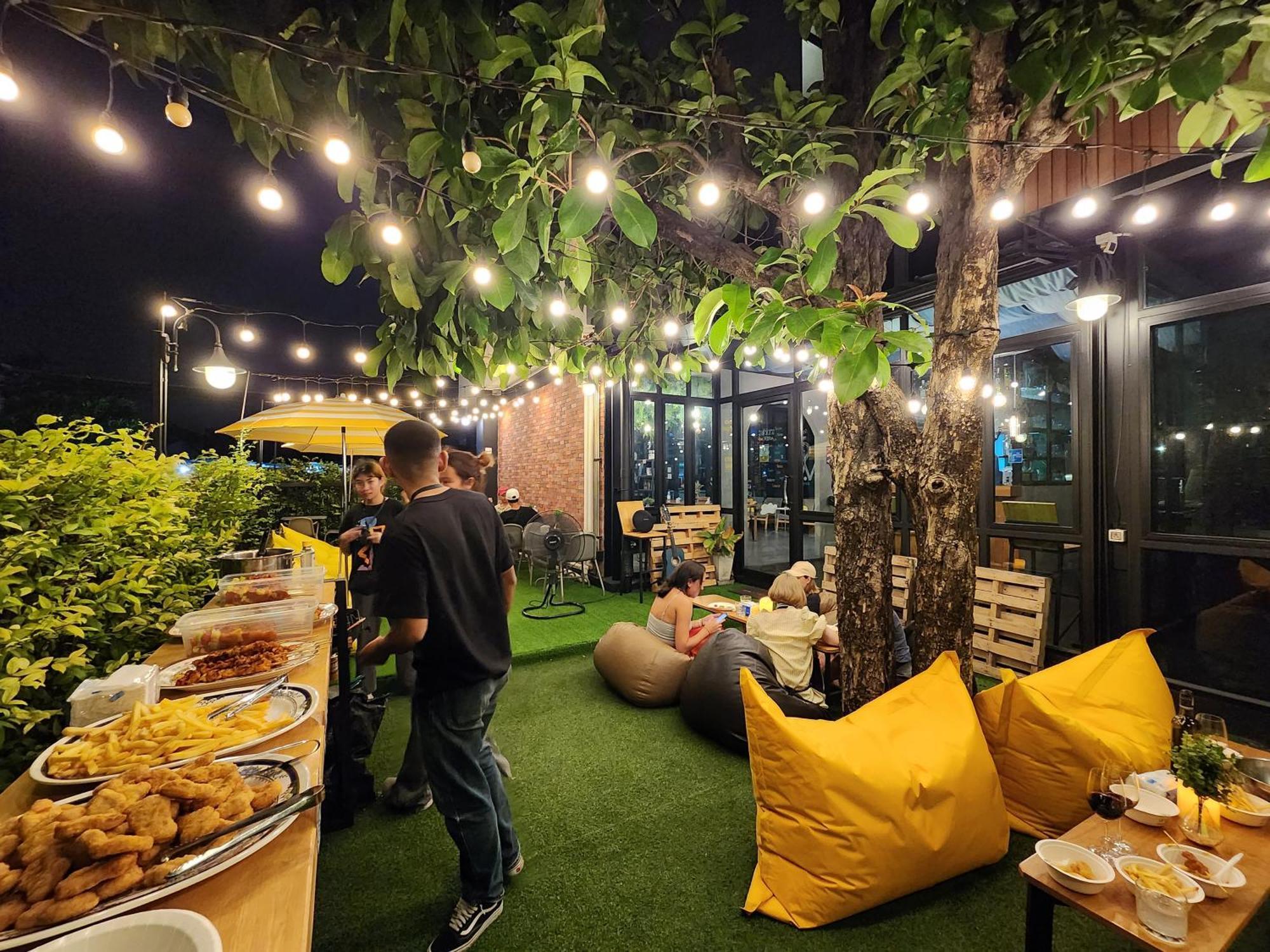 Wayha Hostel Don Mueang Airport Bangkok Exteriér fotografie